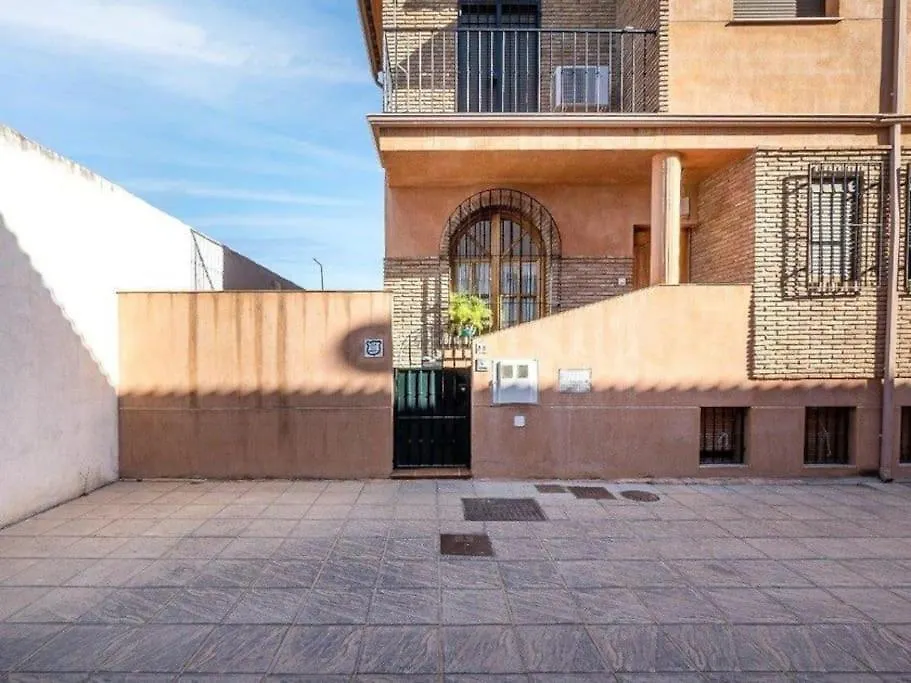 Casa Gallito, By Daimar Granada Spain