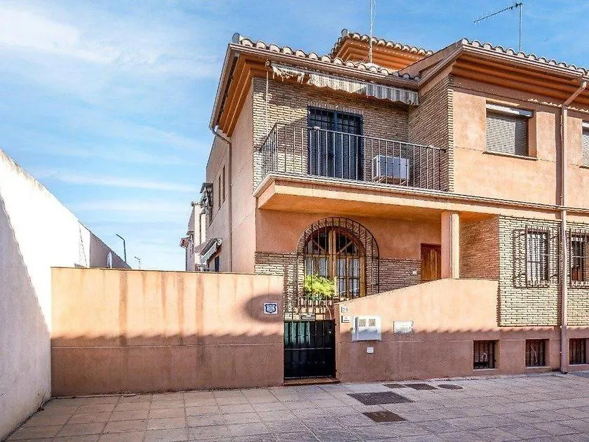 Casa Gallito, By Daimar Granada Spain